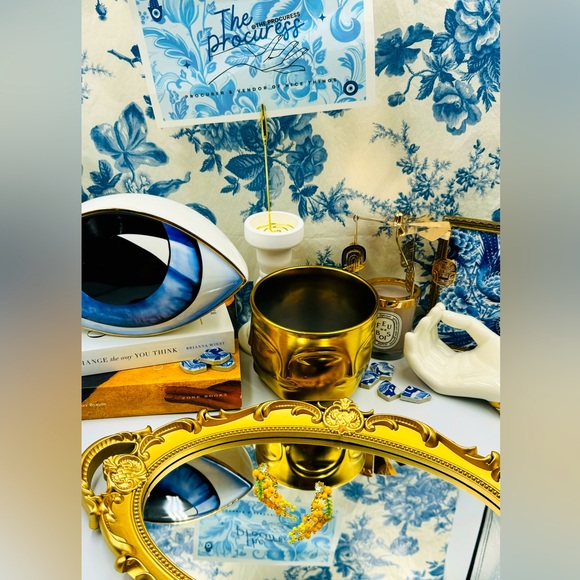 🆕 LES NEREIDES 🧿 NIB Gardens in Provence Long Mimosa Clip on Earrings - Picture 2 of 16